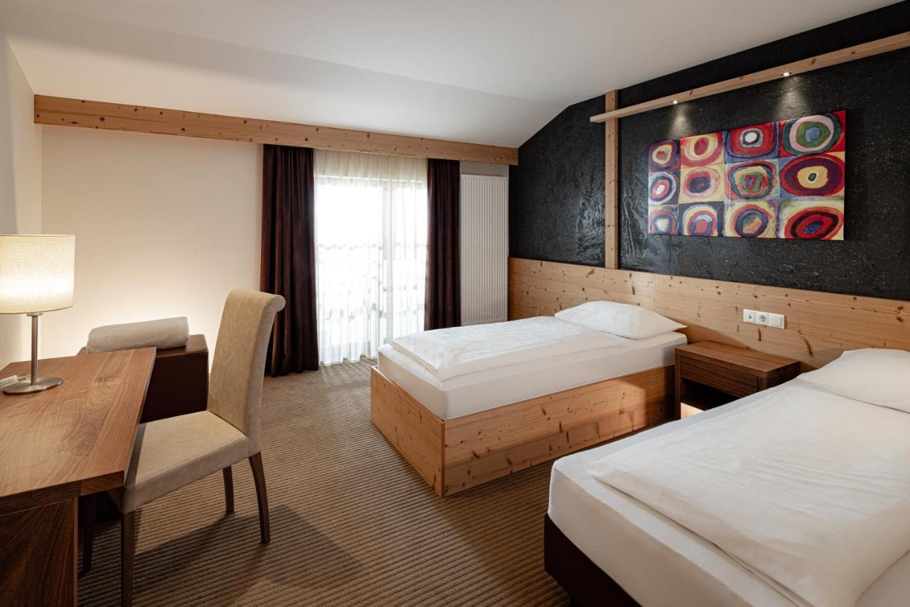 Hotel Masl Valles Εξωτερικό φωτογραφία